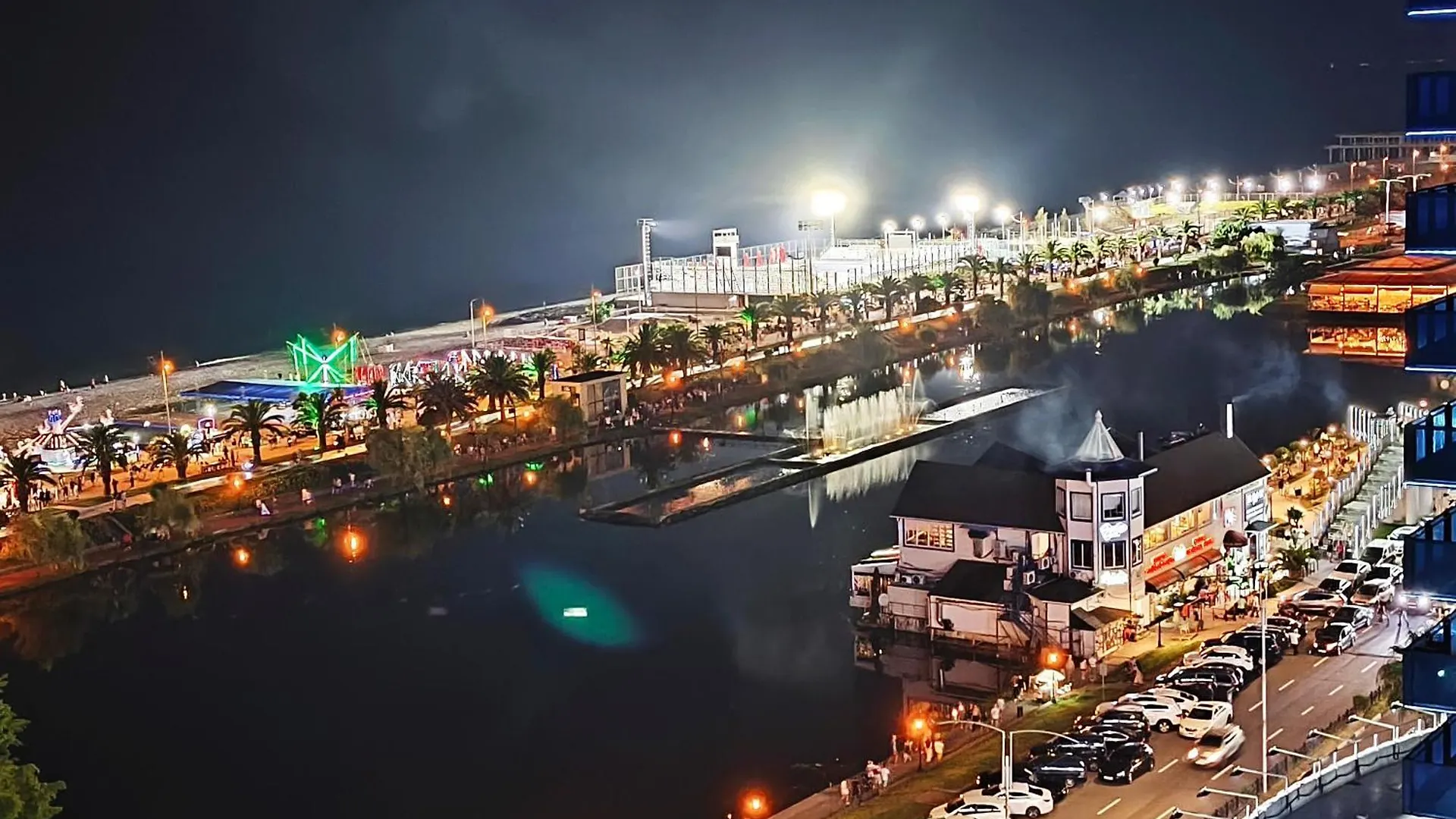 Апартаменты Батуми Первая Линия 0*, Batumi